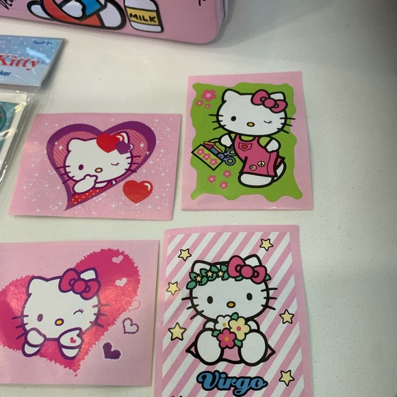 Hello Kitty bundle - Picture 6 of 7